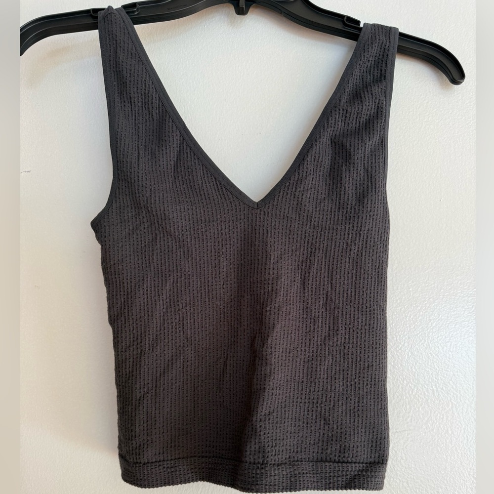 NWT Old Navy Charcoal Textured Crop Top size small